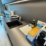 Stunning Woerthersee 16 *