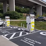 Stunning Woerthersee 16 דירה Sekull