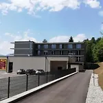 Διαμέρισμα Stunning Woerthersee 16