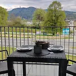 Stunning Woerthersee 16 * Sekull