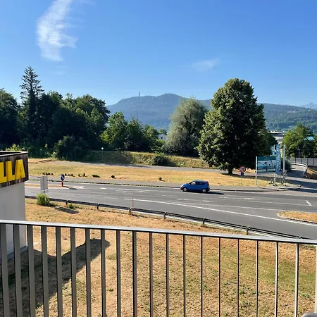 Stunning Woerthersee 16 *