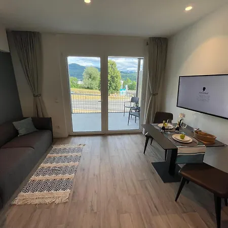 Stunning Woerthersee 16 * Sekull