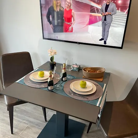 Apartament Stunning Woerthersee 16 Sekull