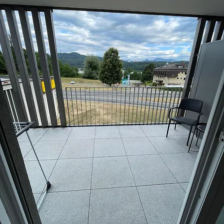 Stunning Woerthersee 16 Apartament