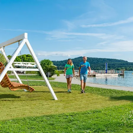 Stunning Woerthersee 16 * Sekull