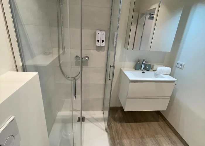 Stunning Woerthersee 16 * Sekull