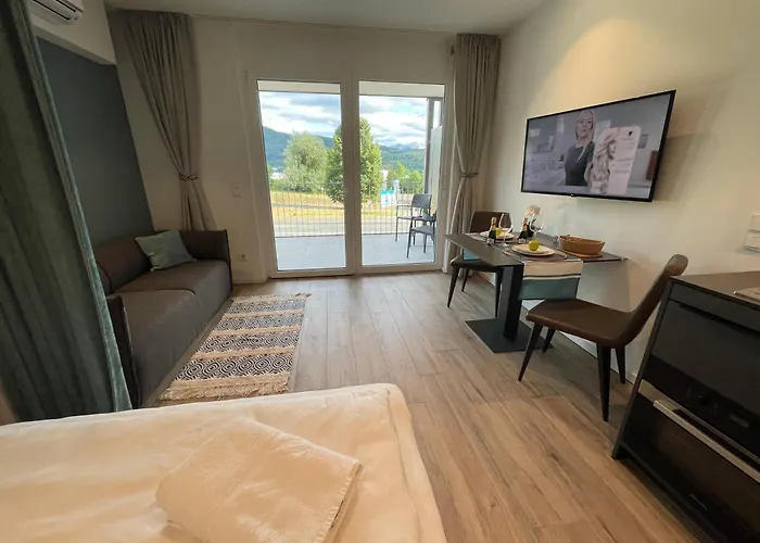 Stunning Woerthersee 16 Apartament Sekull